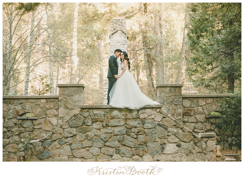 California-Fairytale-Forest-Wedding-Photos-19