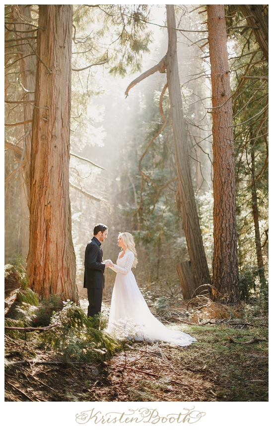 Enchanted-California-Mountain-Engagement-Photos-02