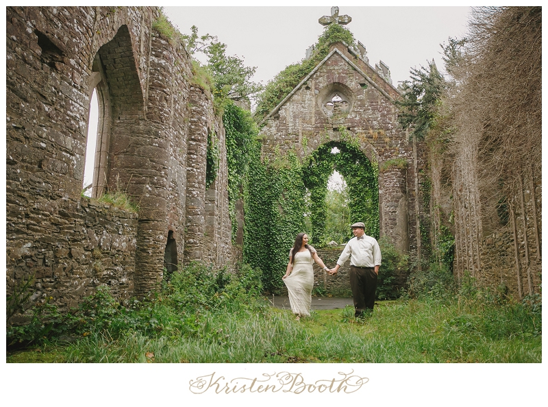 Ireland- Castle-Ruin-Engagement-Photos-15