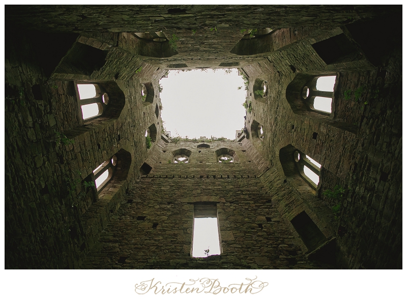 Ireland- Castle-Ruin-Engagement-Photos-19