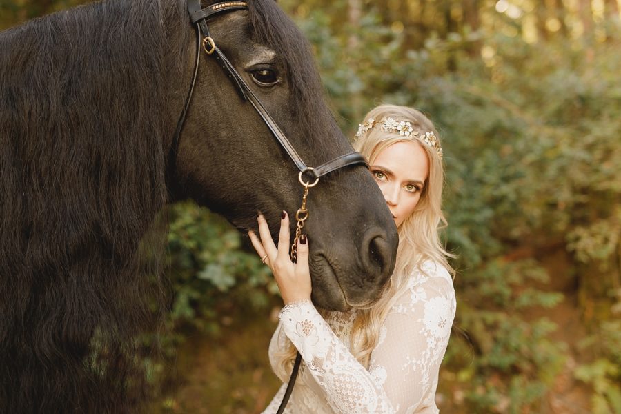 Mysterious photo of bride and horse