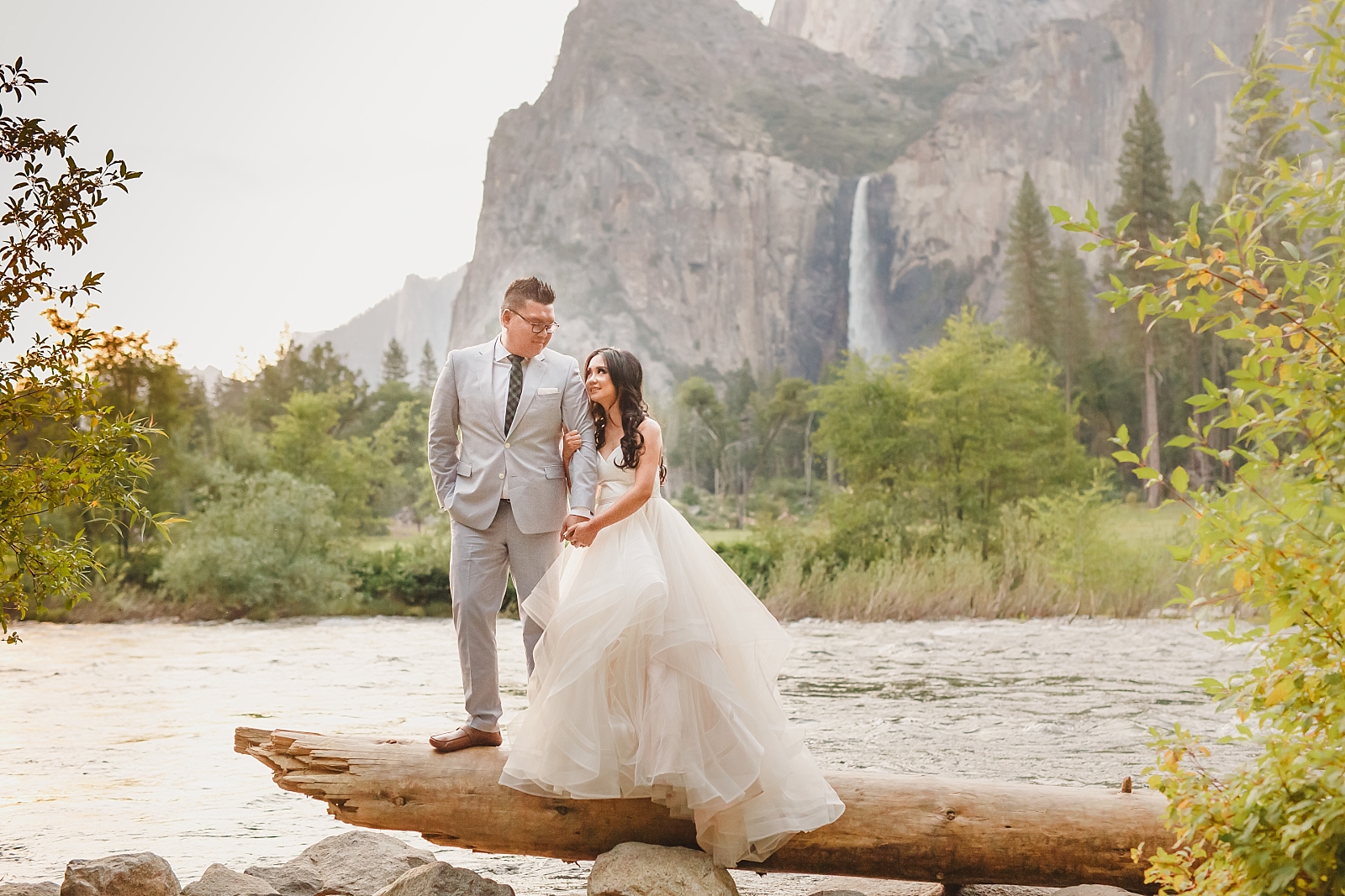 Wedding photos at sunrise in Yosemite Valley
