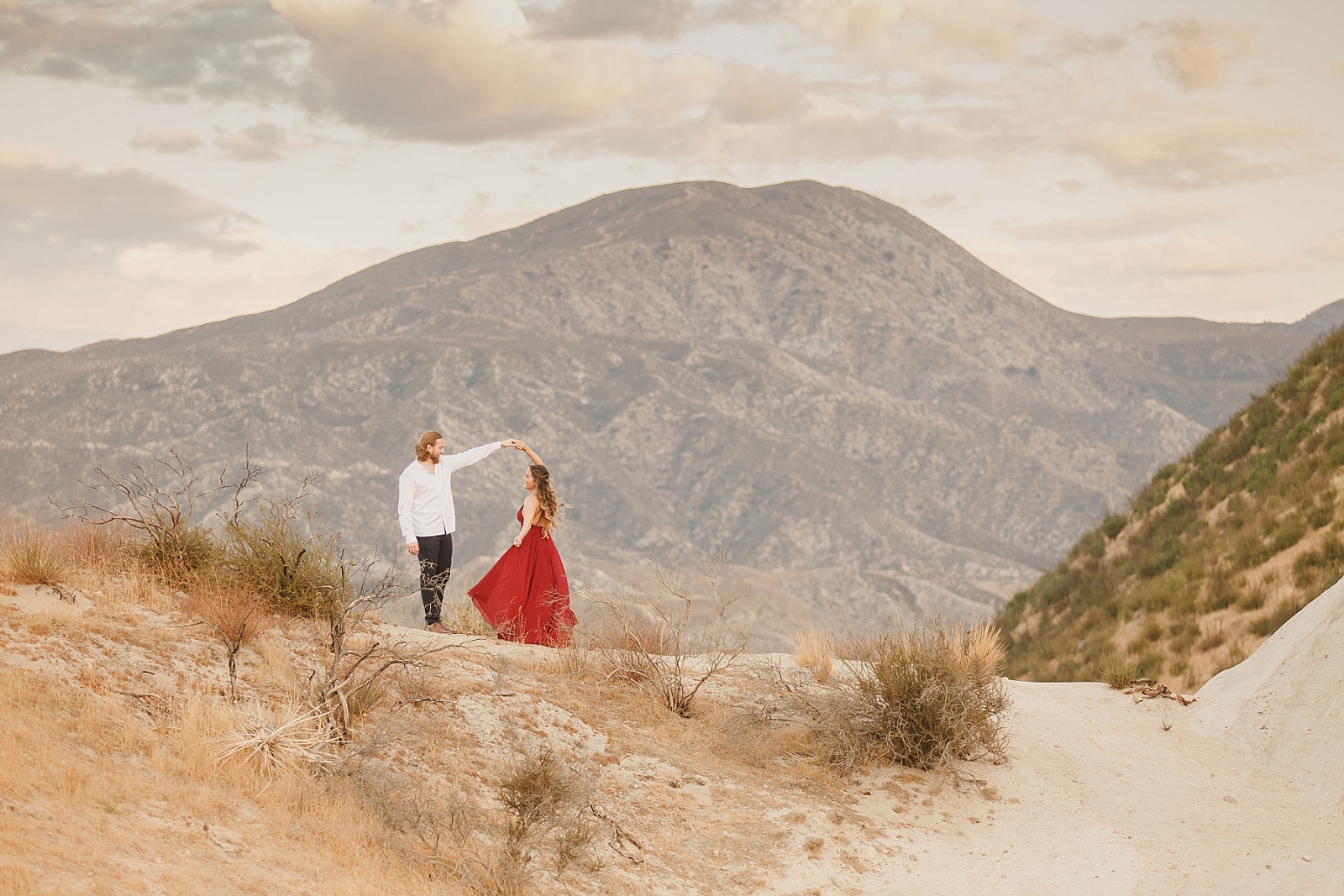Southern California mountain view engagement session